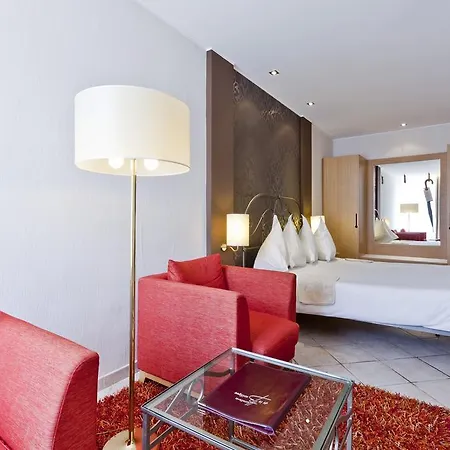 Hotel De La Basilique 4*