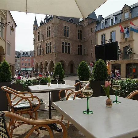 Hotel De La Basilique