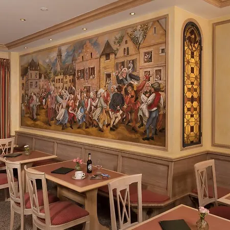 De La Basilique Hotel